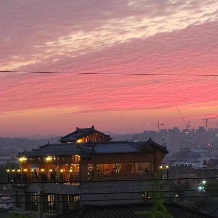 Jeongga Hanok Чонджу Экстерьер фото