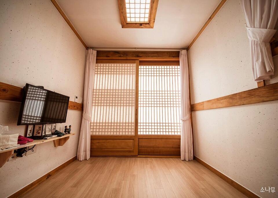 Jeongga Hanok Чонджу Экстерьер фото